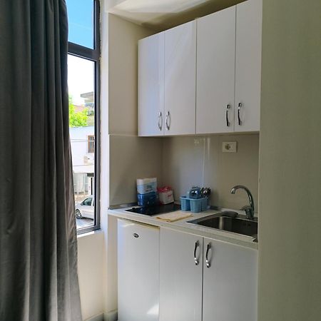 Urban Retreat Apartments Tirana Buitenkant foto